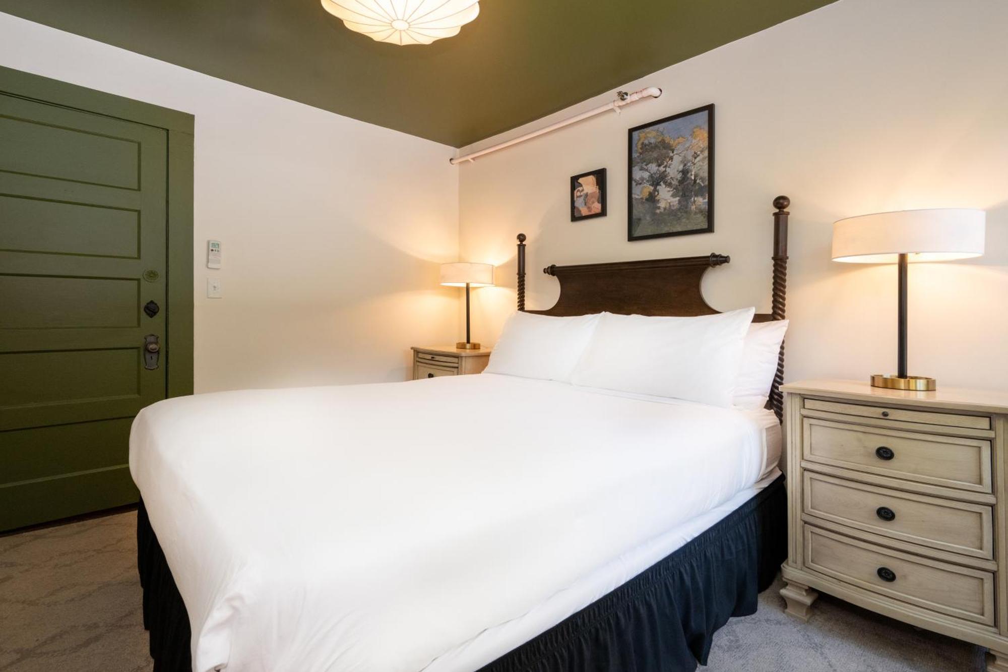 The Constance By The Lenox Collection Hotel Eksteriør billede